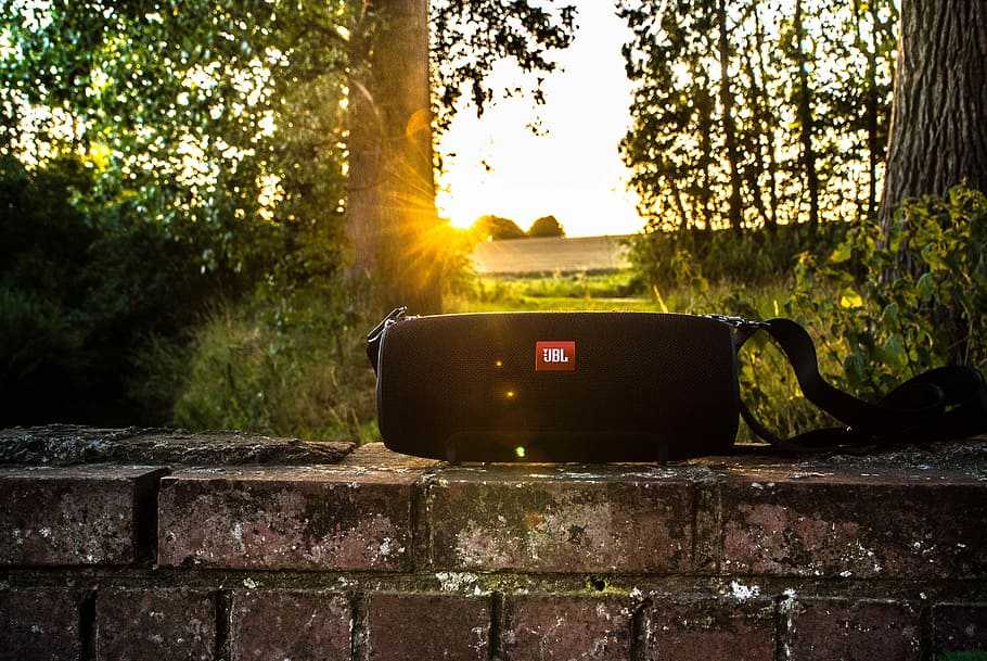 Рейтинг лучших портативных колонок jbl на 2021 год