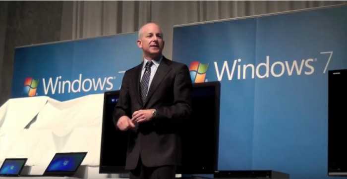 Стивен Синофски, президент подразделения Windows, скоропостижно ушёл из Microsoft Ещё две недели назад гордо представлявший своё последнее детище  Windows 8  он покинул компанию даже без прощального салюта Это не увольнение, это  отставка, в плане последс