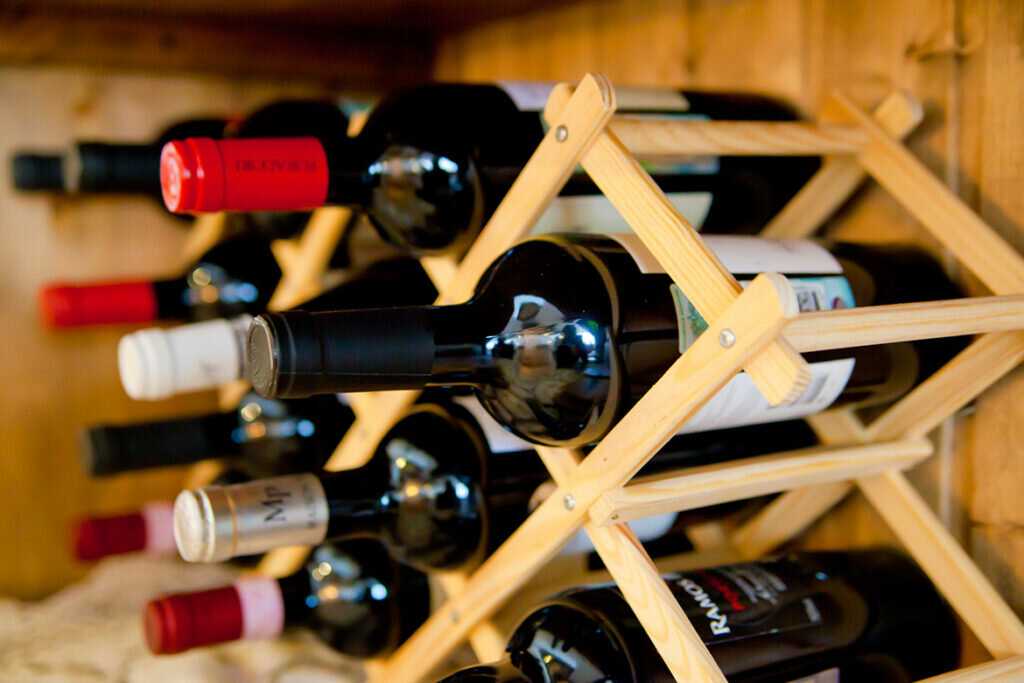 Как хранить вино? температура, емкость и условия хранения вина